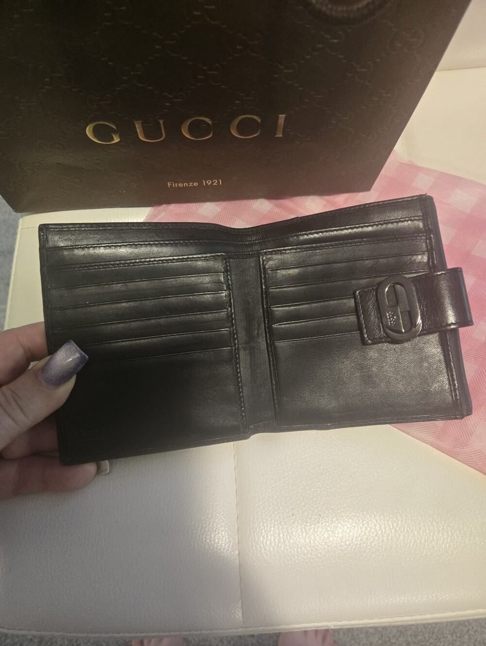 Gucci Wallet EUC - Picture 14 of 14